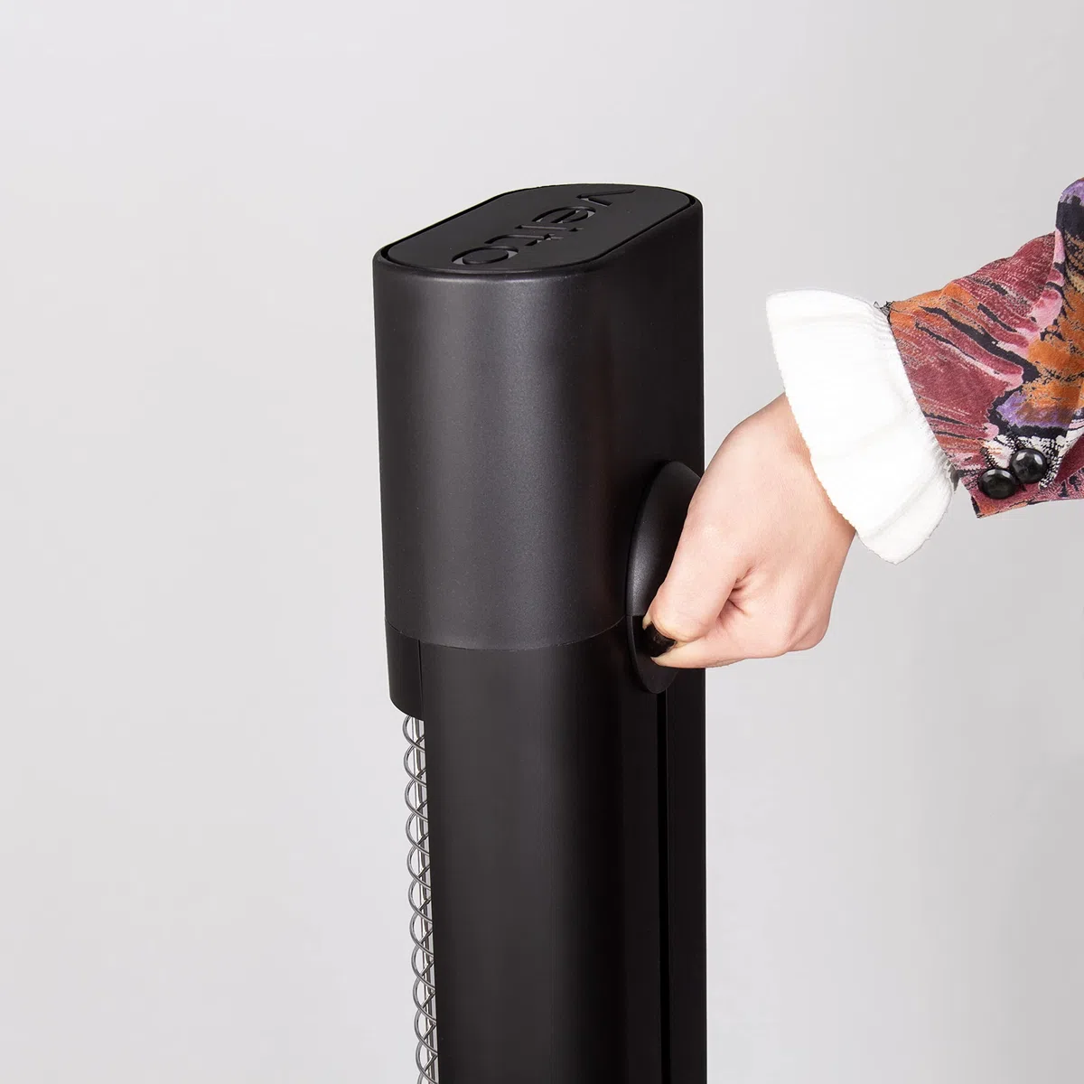 VEITO - Infrarotheizung - Heizstrahler energiesparend - Sofortwärme überall - Standgerät - elektrisch - Terassenstrahler mit Fernbedienung - Elektroheizung -1800W - 2J Garantie