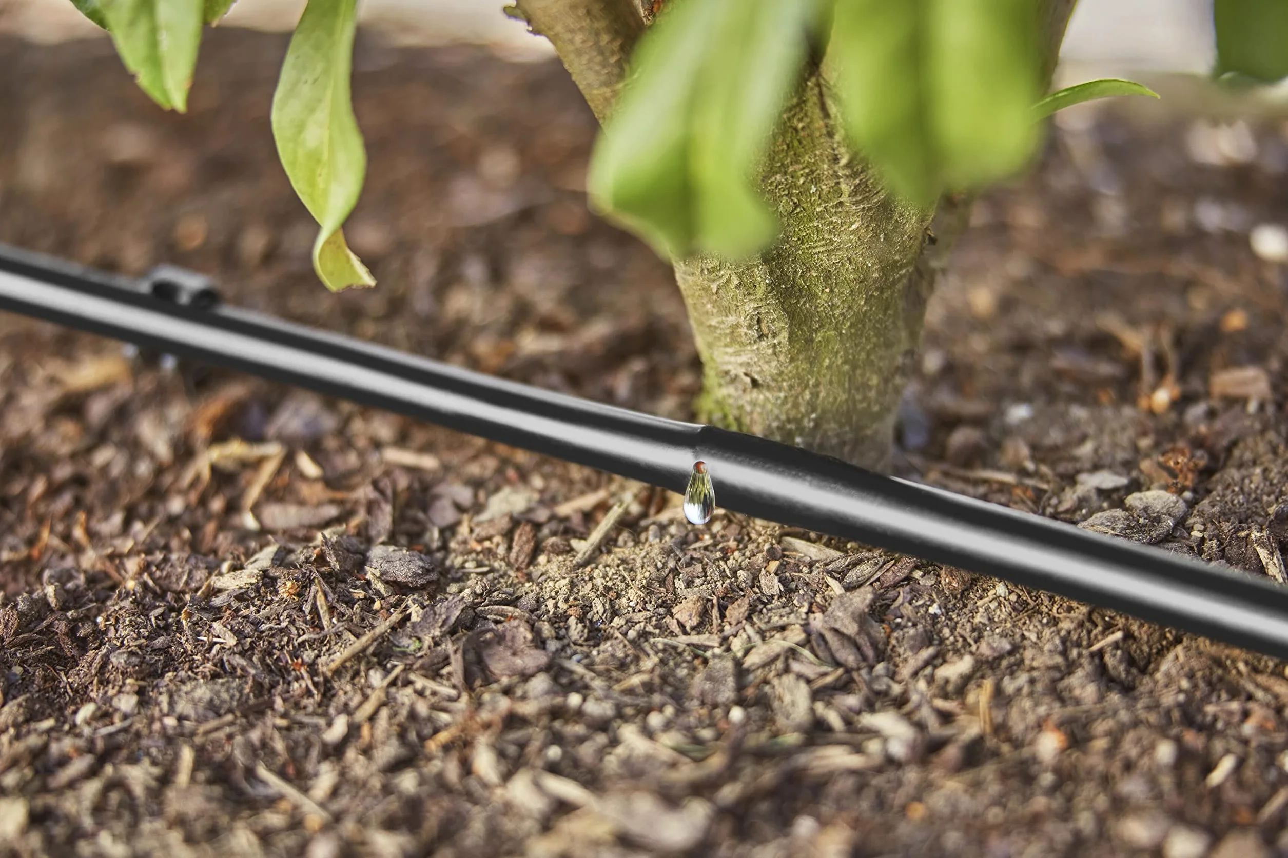 Gardena ober- und unterirdisches Tropfrohr: zur Verwendung für Büsche und Hecken, 50 m Länge, passend für Micro-Drip-System (13504-20)