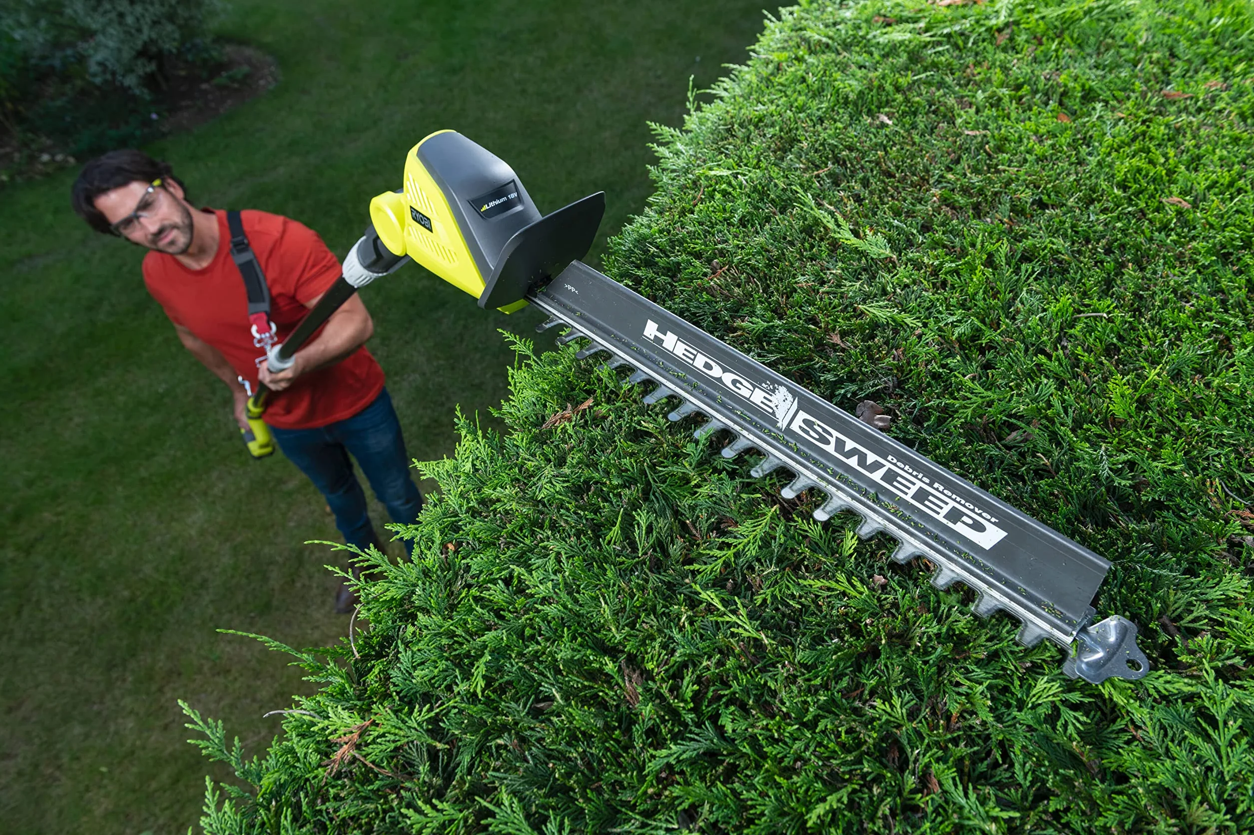RYOBI 18 V ONE+ Akku-Teleskop-Heckenschere OPT1845, 45 cm Diamant-Messer