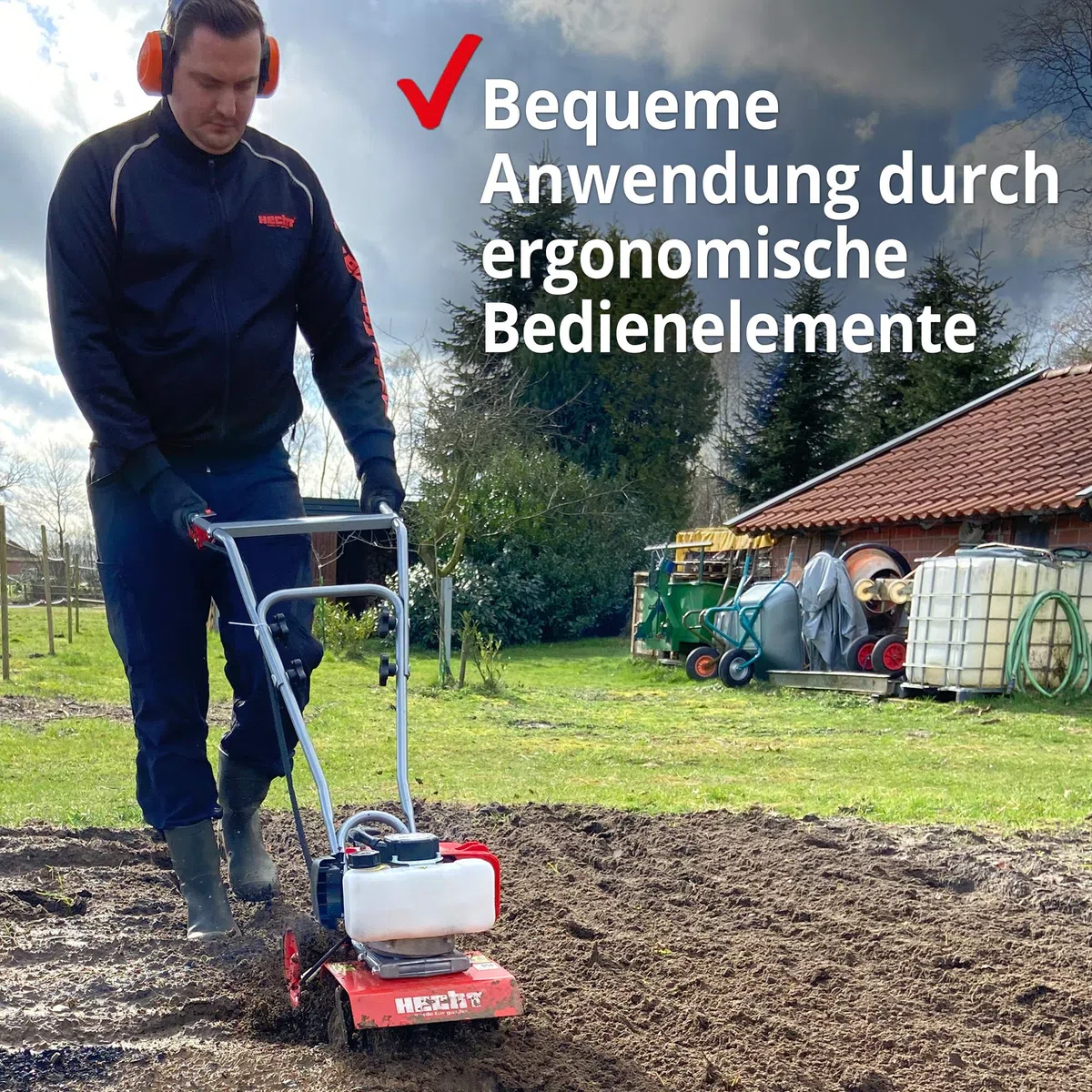 HECHT Benzin Gartenhacke Effektive Bodenbearbeitung mit 25 cm Arbeitsbreite – 2-Takt Motor – 16 Harte Messer – Motorhacke – Bodenfräse – Bodenhacke – Kultivator – zum Garten umgraben und lockern