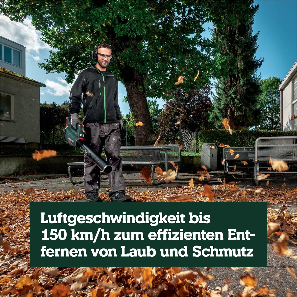 metabo Akku-Laubbläser LB 18 LTX BL, 18V Laubgebläse für Garten und | Leistungsstarkes Akku-Blasgerät mit Brushless-Motor, Schultergurt und Blasrohr, ohne Akku und Ladegerät für CAS Systeme