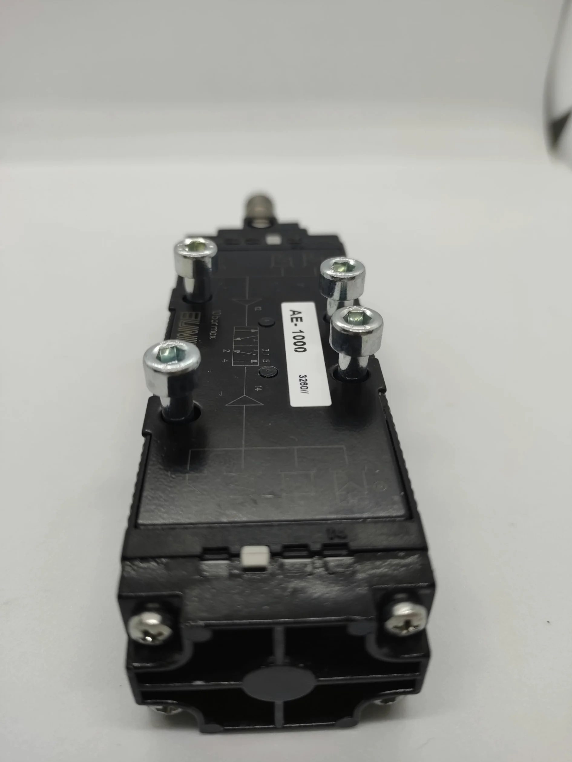 UNIVER AE-1000 Elektroventil 5/2 ISO1 G1/8-1/4 Serie leicht