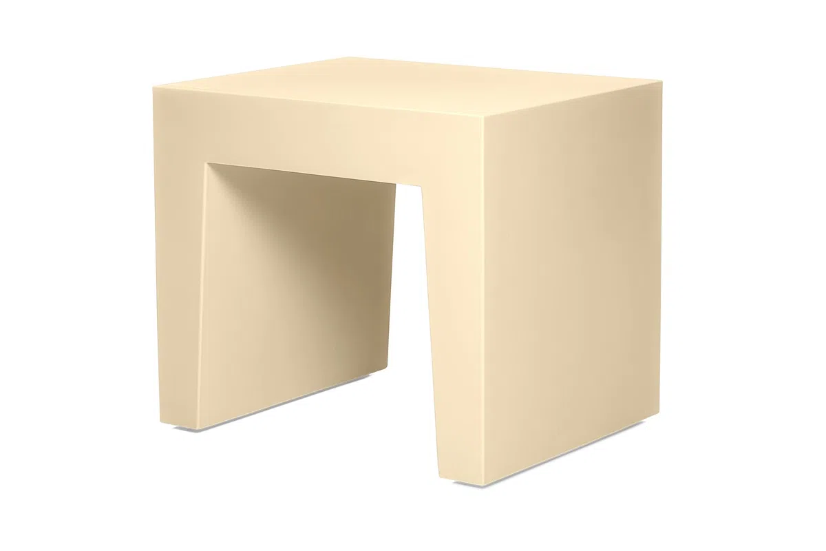 Fatboy Concrete Seat Bank - 40 x 50 x 43 cm - Hocker Outdoor und Indoor - Gartenbank - Beistelltisch Outdoor - Balkon Sessel - Spark Gelb