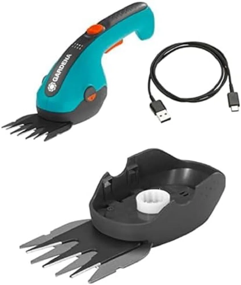 Gardena Akku-Grasschere ClassicCut Li: Rasenkantenschere mit 8 cm Schnittbreite, Komforthandgriff mit LED-Ladezustandsanzeige, Messerwechsel ohne Werkzeug (9884-20) + Gras- und Buchsmesser
